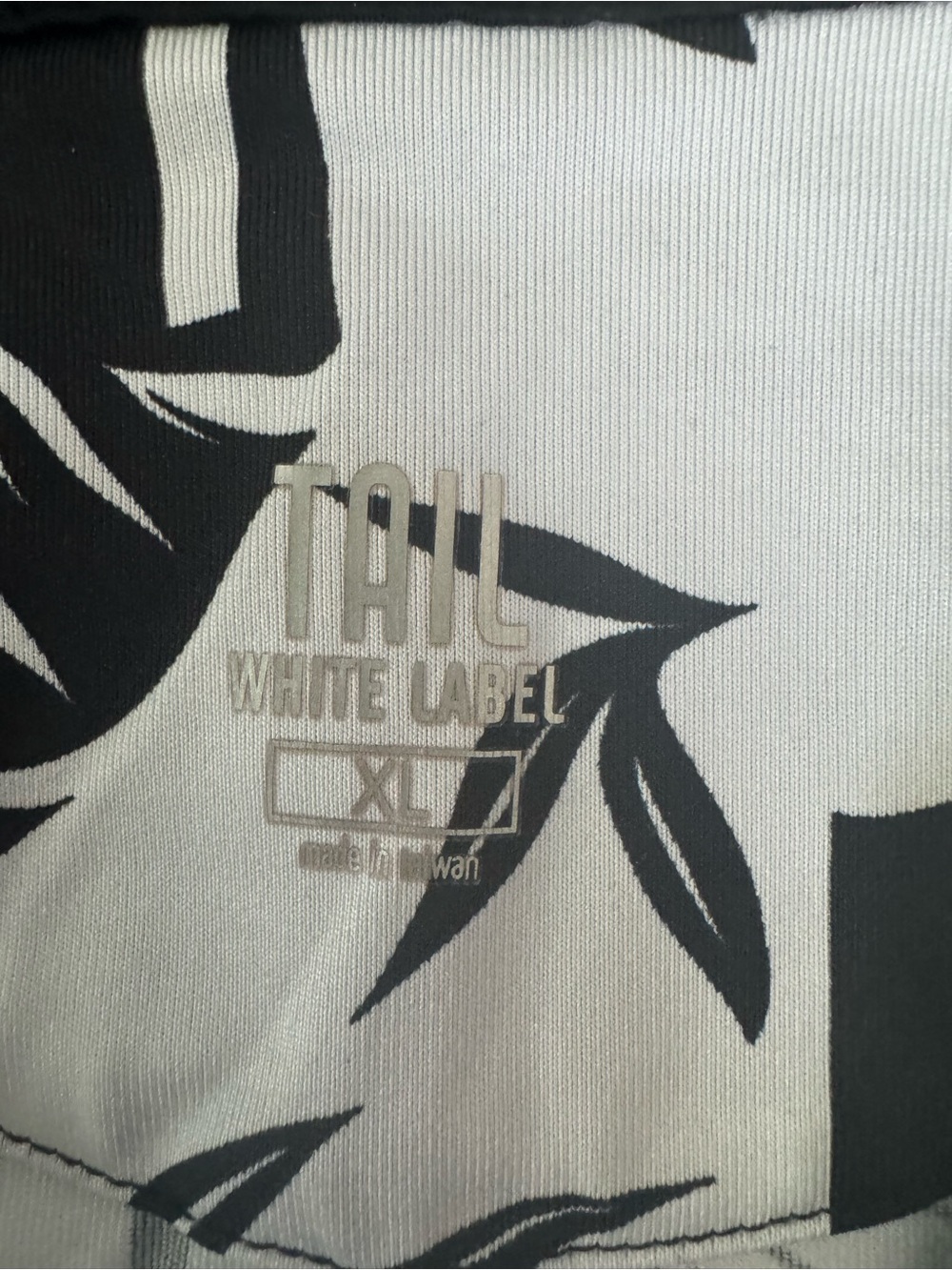 Tail White Label XL Tropical Zip Mock Neck Top Resort Coastal Chic Black White - Picture 6 of 8